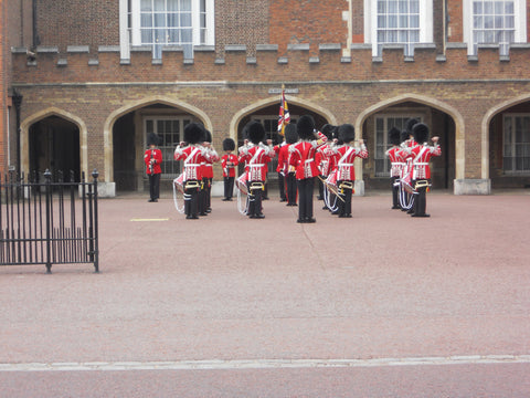 Toryish Paper Router